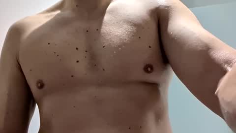 designerskier online show from February 25, 2025, 9:35 pm