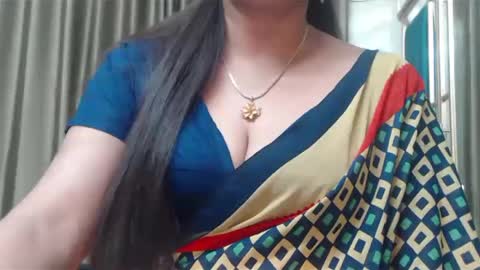 Maisa online show from December 25, 2024, 3:49 pm