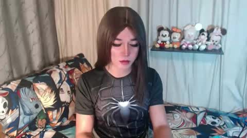 LORINE online show from September 10, 2025, 11:27 pm