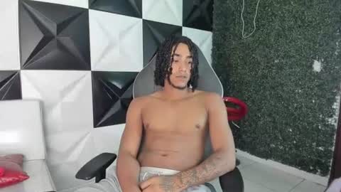 Snapshot of desireblack_ chatting on August 7, 2026, 2:13 am Ed online show from August 7, 2026, 2:13 am