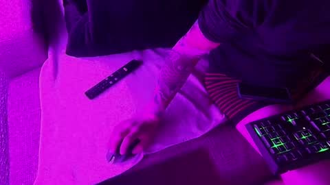 Snapshot of desiredsnack chatting on February 18, 2026, 2:51 am lecram online show from February 18, 2026, 2:51 am