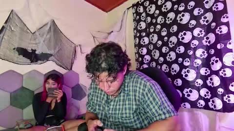 TORI AND MR. BEAR online show from October 24, 2025, 12:30 am