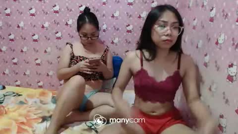 Snapshot of desiring4u chatting on May 10, 2026, 10:42 am Lovie online show from May 10, 2026, 10:42 am