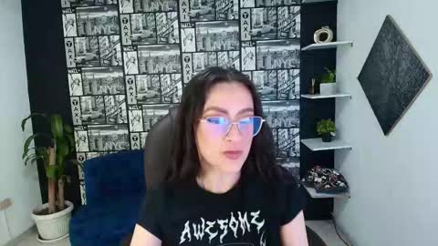 Desiring Angel online show from December 21, 2025, 4:30 am