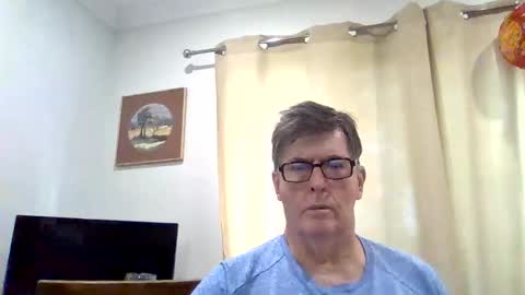 Snapshot of desmon1958 chatting on January 17, 2026, 10:35 pm Desmon1958 online show from January 17, 2026, 10:35 pm