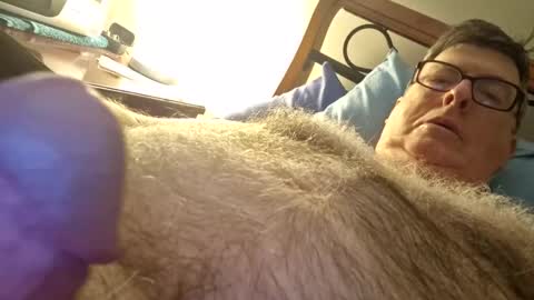 Snapshot of desmon1958 chatting on February 18, 2026, 9:11 pm Desmon1958 online show from February 18, 2026, 9:11 pm