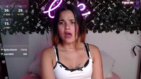 Snapshot of destinyhills_ chatting on February 11, 2025, 3:08 pm Destiny online show from February 11, 2025, 3:08 pm