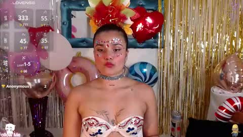 Snapshot of destinyhills_ chatting on February 28, 2025, 8:07 pm Destiny online show from February 28, 2025, 8:07 pm