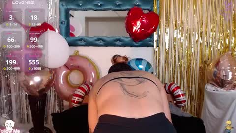 Snapshot of destinyhills_ chatting on March 1, 2025, 12:12 pm Destiny online show from March 1, 2025, 12:12 pm