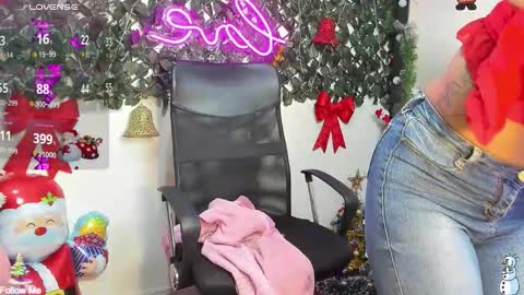 Snapshot of destinyhills_ chatting on December 16, 2025, 2:16 am Destiny online show from December 16, 2025, 2:16 am