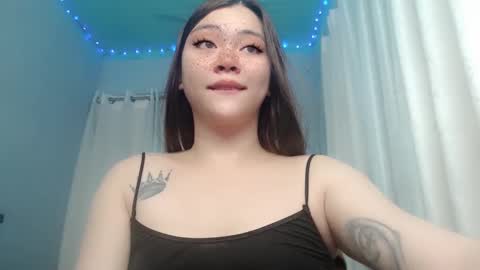 ROXIE  online show from December 31, 2024, 1:04 am