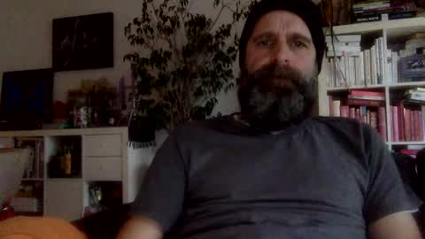 Snapshot of devil_dark_berlin chatting on December 4, 2024, 1:09 pm ooo Devil Dark ooo online show from December 4, 2024, 1:09 pm