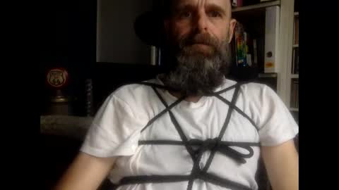 Snapshot of devil_dark_berlin chatting on March 12, 2025, 2:56 pm ooo Devil Dark ooo online show from March 12, 2025, 2:56 pm