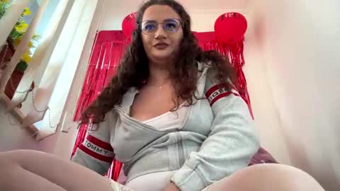 Anna online show from March 3, 2025, 11:22 am