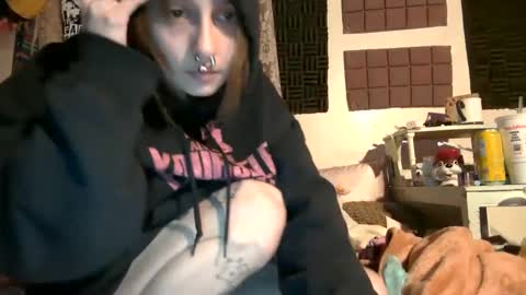 poutyangel online show from February 1, 2025, 10:55 pm