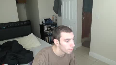 Snapshot of devilishe22 chatting on January 7, 2026, 6:32 pm devilishe22 online show from January 7, 2026, 6:32 pm