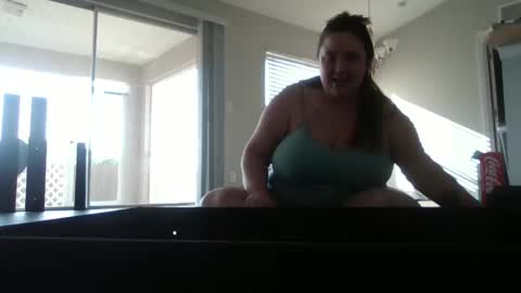 Dani online show from February 28, 2025, 9:12 pm