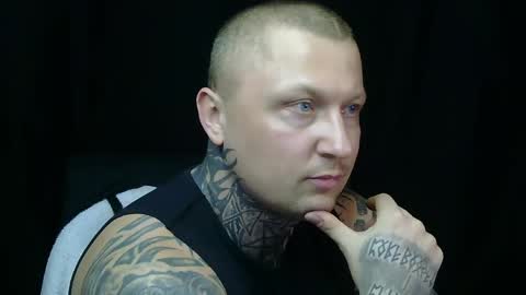Snapshot of devilwithtats chatting on April 24, 2026, 10:50 am Lucian online show from April 24, 2026, 10:50 am