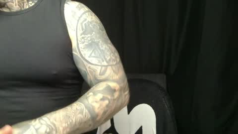 Snapshot of devilwithtats chatting on May 30, 2026, 8:44 am Lucian online show from May 30, 2026, 8:44 am