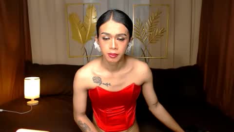 rhiane online show from October 16, 2025, 8:04 am