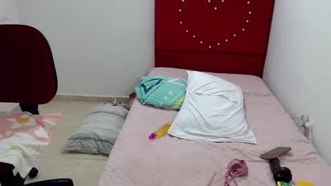 Devora.. online show from January 14, 2025, 5:01 pm