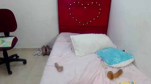 Devora.. online show from February 2, 2025, 1:45 am