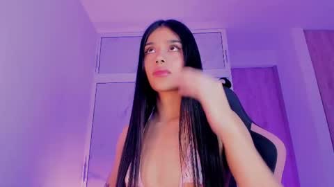 Snapshot of devours_fire chatting on June 22, 2026, 3:58 am Sara 3 online show from June 22, 2026, 3:58 am