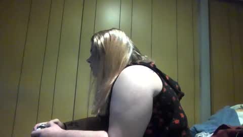 devykitten online show from February 2, 2025, 3:21 am