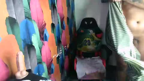 Snapshot of deymcum chatting on January 17, 2025, 12:31 pm DeymCum online show from January 17, 2025, 12:31 pm