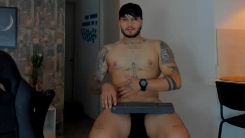 JULIAN online show from April 15, 2026, 11:49 pm