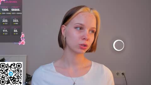 Kira online show from January 14, 2026, 6:57 pm