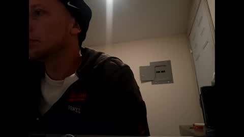 Snapshot of deznuts130 chatting on February 13, 2026, 8:54 am deznuts130 online show from February 13, 2026, 8:54 am