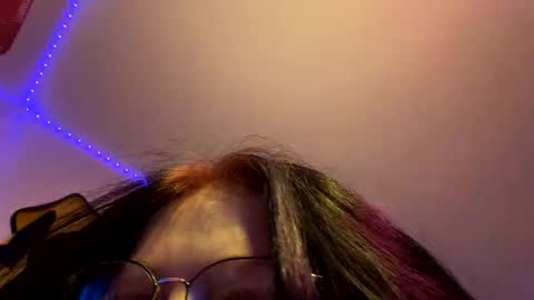 dezzydez354 online show from February 9, 2026, 7:23 am