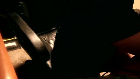 Snapshot of dfwgonewrong chatting on December 4, 2024, 12:25 pm dfwgonewrong online show from December 4, 2024, 12:25 pm