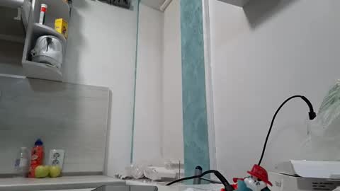 Snapshot of dgesika254182 chatting on January 23, 2025, 4:15 pm dgesika254182 online show from January 23, 2025, 4:15 pm