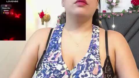 Snapshot of dharanisnisha chatting on June 24, 2026, 2:16 pm dharanisnisha online show from June 24, 2026, 2:16 pm