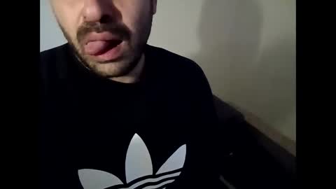 Snapshot of dhbigcum chatting on January 16, 2025, 8:11 am sexygirl ass online show from January 16, 2025, 8:11 am