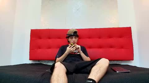   online show from September 18, 2025, 11:56 am