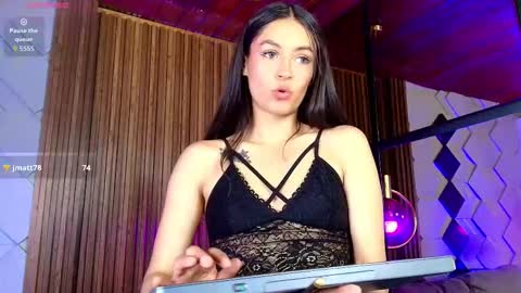 Camila and Megan online show from October 13, 2025, 7:03 pm