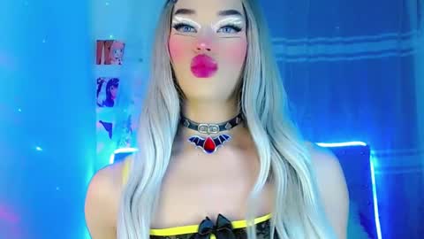 Snapshot of diamond_hott1 chatting on February 21, 2025, 5:02 am AmayaGirl online show from February 21, 2025, 5:02 am
