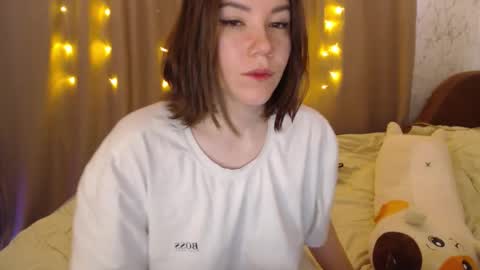 Snapshot of diamond_is chatting on March 31, 2026, 10:04 am diamond is online show from March 31, 2026, 10:04 am