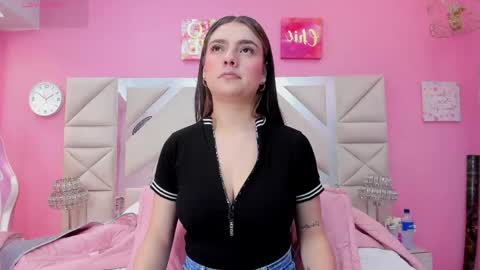 diamond_juliana_ online show from May 14, 2026, 3:13 am