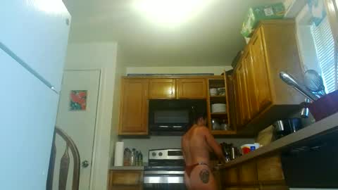 Snapshot of diamondmonroexo chatting on May 26, 2026, 3:52 pm DiamondMonroeXo online show from May 26, 2026, 3:52 pm