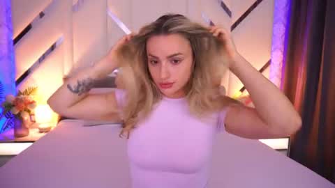 Snapshot of diana_nova chatting on July 16, 2026, 6:41 am diana_nova online show from July 16, 2026, 6:41 am
