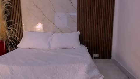 Snapshot of diana_santhy chatting on May 19, 2026, 11:27 am diana_santhy online show from May 19, 2026, 11:27 am