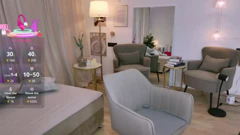 Diana online show from April 21, 2026, 2:45 pm