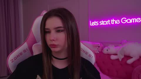 Diana online show from February 28, 2025, 1:47 am