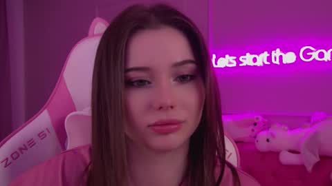 Diana online show from March 3, 2025, 6:33 pm