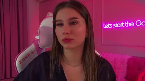 Diana online show from February 1, 2026, 6:50 pm