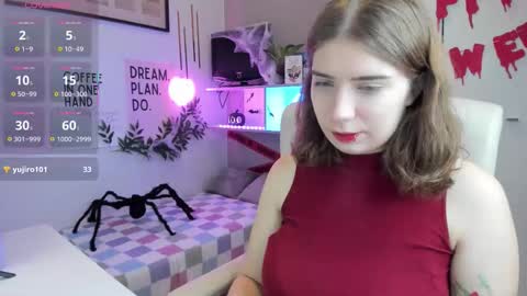 Diana online show from October 28, 2025, 9:50 pm